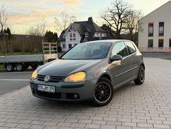 Gebraucht 2005 VW Golf IV Comfortline Limousine | 2.500 € (Etwas zu teuer)