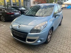 Blau Gebraucht 2011 Renault Scénic III Van / Kleinbus | 6.800 € (Fairer Preis)