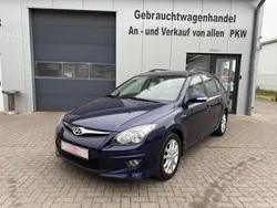 Blau Gebraucht 2011 Hyundai i30 Classic Kombi | 4.900 € (Etwas zu teuer)