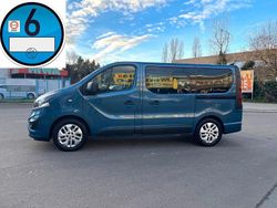 Blau Gebraucht 2017 Opel Vivaro Van | 24.950 € (Teuer)
