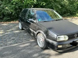 Schwarz Gebraucht 1994 VW Golf III Edition Kleinwagen | 3.900 €