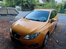 Gold Gebraucht 2010 Seat Ibiza ST Kombi | 1.600 € (Guter Preis)