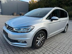 Gold Gebraucht 2016 VW Touran Van / Kleinbus | 9.900 € (Superpreis)