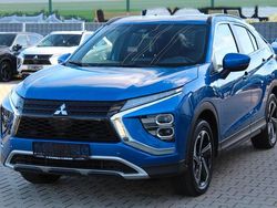 Blau Gebraucht 2022 Mitsubishi Eclipse Cross Plus SUV | 20.990 € (Guter Preis)