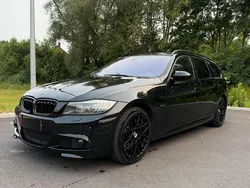 Schwarz Gebraucht 2007 BMW 330 M Sport Kombi | 14.500 €