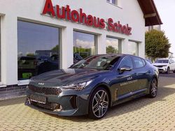 Grün Gebraucht 2023 Kia Stinger Kleinwagen | 51.990 €