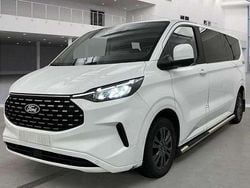 Frostweiß Gebraucht 2024 Ford Tourneo Titanium Van / Kleinbus | 38.900 € (Guter Preis)