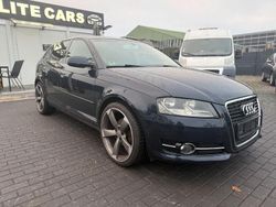 Blau Gebraucht 2011 Audi A3 Sportback Ambiente Kleinwagen | 4.000 € (Guter Preis)