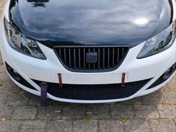 Weiß Gebraucht 2008 Seat Ibiza Kleinwagen | 2.800 € (Fairer Preis)