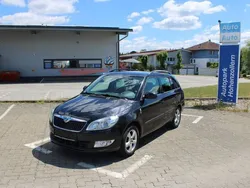 Schwarz Gebraucht 2013 Skoda Fabia Ambition Kombi | 5.999 € (Fairer Preis)