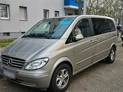 Braun Gebraucht 2009 Mercedes Viano Van / Kleinbus | 12.750 € (Fairer Preis)