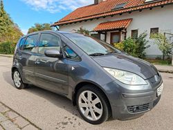 Grau Gebraucht 2004 Mitsubishi Colt Instyle Van / Kleinbus | 4.950 € (Teuer)