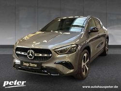 Metalliclack mountaingrau Gebraucht 2025 Mercedes GLA220 Night SUV | 46.640 € (Guter Preis)