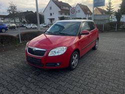 Rot Gebraucht 2009 Skoda Fabia Kleinwagen | 2.999 € (Fairer Preis)
