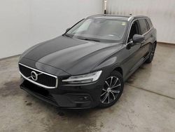 Onyx black / metallic Gebraucht 2020 Volvo V60 Momentum Kombi | 20.980 € (Guter Preis)
