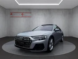 Silber Gebraucht 2022 Audi A8 Ambiente Limousine | 59.989 €