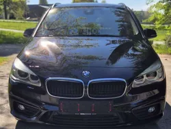 Schwarz Gebraucht 2016 BMW 218 Active Tourer Van / Kleinbus | 7.900 € (Guter Preis)
