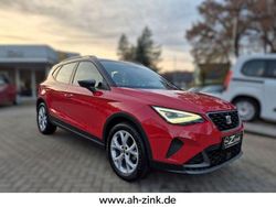 Reinrot Gebraucht 2023 Seat Arona FR SUV | 17.980 € (Fairer Preis)