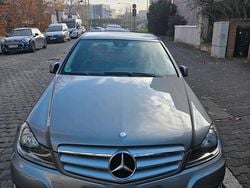 Grau Gebraucht 2011 Mercedes C220 Avantgarde Limousine | 9.100 € (Fairer Preis)
