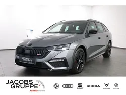Grau Gebraucht 2024 Skoda Octavia RS Kombi | 37.960 € (Guter Preis)