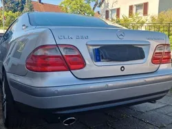 Silber Gebraucht 1999 Mercedes CLK230 Elegance Coupé | 6.500 € (Teuer)