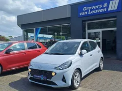 Weiß Gebraucht 2020 Hyundai i10 Trend Kleinwagen | 11.400 € (Fairer Preis)