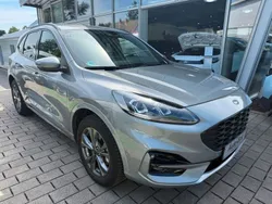 Silber Gebraucht 2022 Ford Kuga SUV | 29.990 € (Fairer Preis)
