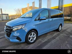 Vintageblau Gebraucht 2025 Mercedes V220 Style Van / Kleinbus | 60.470 € (Fairer Preis)