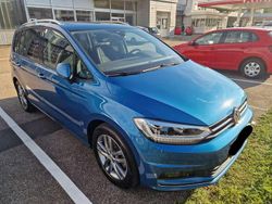 Blau Gebraucht 2019 VW Touran Join Van / Kleinbus | 27.900 € (Teuer)