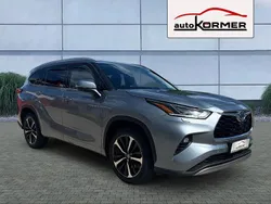 Blau Gebraucht 2021 Toyota Highlander Luxury SUV | 41.990 € (Superpreis)