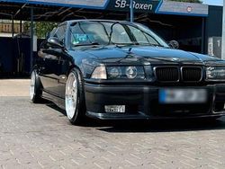 Schwarz Gebraucht 1997 BMW 328 Coupé | 15.990 € (Teuer)