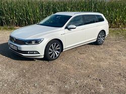 Weiß Gebraucht 2015 VW Passat Business Kombi | 16.900 € (Fairer Preis)