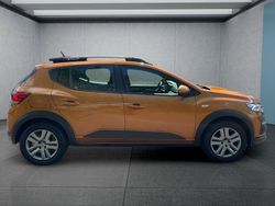 Orange Gebraucht 2022 Dacia Sandero Stepway Kleinwagen | 13.799 € (Fairer Preis)