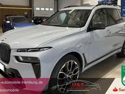 Grau Gebraucht 2024 BMW X7 M Sport SUV | 104.000 € (Guter Preis)