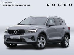 Grau Gebraucht 2023 Volvo XC40 Core SUV | 27.990 € (Guter Preis)