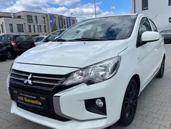 Weiß Gebraucht 2020 Mitsubishi Space Star Basis Limousine | 8.390 € (Fairer Preis)