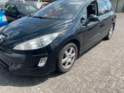 Schwarz Gebraucht 2011 Peugeot 308 Kombi | 1.800 € (Superpreis)
