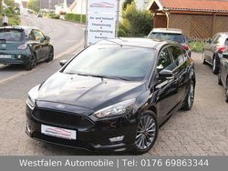 Schwarz Gebraucht 2017 Ford Focus ST-Line Limousine | 11.490 € (Fairer Preis)