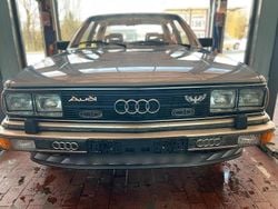 Grau Gebraucht 1981 Audi 200 Limousine | 15.000 €