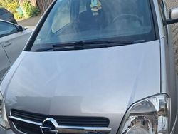 Grau Gebraucht 2006 Opel Meriva Edition Van / Kleinbus | 950 € (Superpreis)