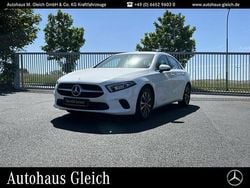 Weiß Gebraucht 2020 Mercedes A200 Progressive Limousine | 27.500 € (Teuer)