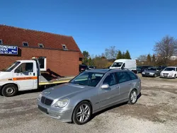Silber Gebraucht 2003 Mercedes C220 Avantgarde Kombi | 3.750 € (Teuer)
