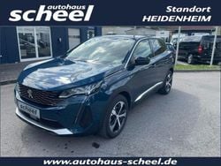 Lackierung blau celebes/metallic Gebraucht 2023 Peugeot 3008 Allure Limousine | 22.990 € (Guter Preis)