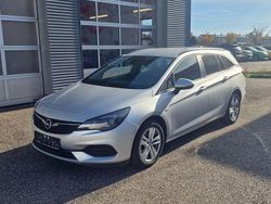 Argon silber/ice silver (m2) Gebraucht 2021 Opel Astra Edition Kombi | 13.899 € (Fairer Preis)