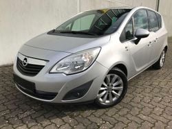 Silber Gebraucht 2013 Opel Meriva Innovation Van / Kleinbus | 6.500 € (Fairer Preis)