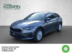 Grau met. Gebraucht 2024 Skoda Scala Selection Kleinwagen | 24.990 € (Etwas zu teuer)