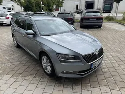 Grau Gebraucht 2017 Skoda Superb Style Kombi | 19.950 € (Fairer Preis)
