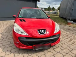 Rot Gebraucht 2009 Peugeot 206+ Kleinwagen | 2.500 €