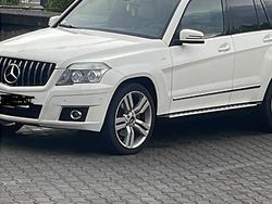 Weiß Gebraucht 2009 Mercedes GLK220 SUV | 11.500 € (Teuer)