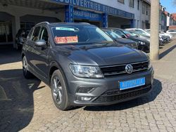 Indiumgrau metallic Gebraucht 2017 VW Tiguan Sound SUV | 20.900 € (Fairer Preis)